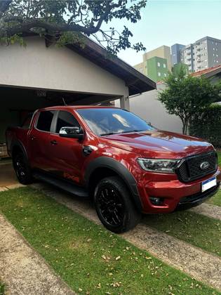 FORD RANGER 3.2 FX4 4X4 CD 20V DIESEL 4P AUTOMÁTICO FORD RANGER 3.2 FX4 4X4 CD 20V DIESEL 4P AUTOMÁTICO